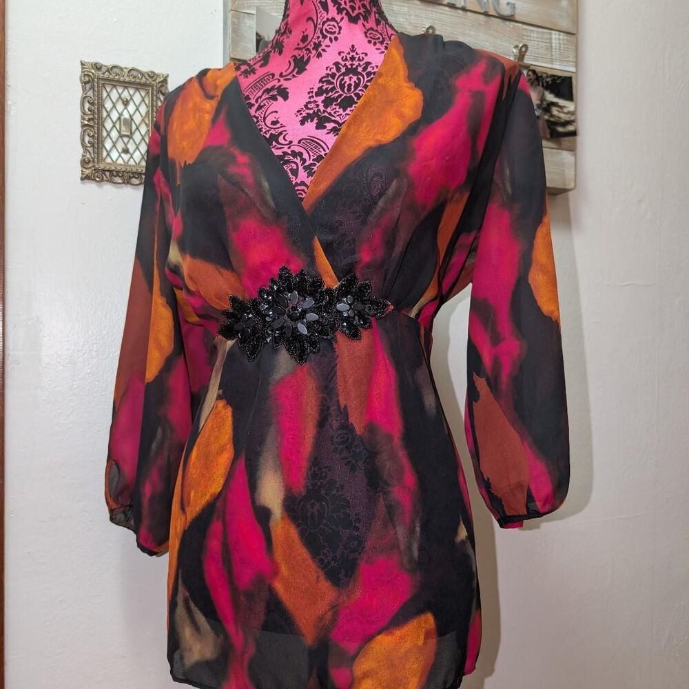 Tape-measure Women's multi Blouse